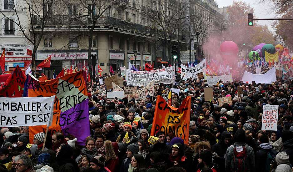 Γαλλία: Οι ελλείψεις καυσίμων πυροδοτούν λαϊκή οργή -  Κινητοποιήσεις ενάντια στην ακρίβεια
