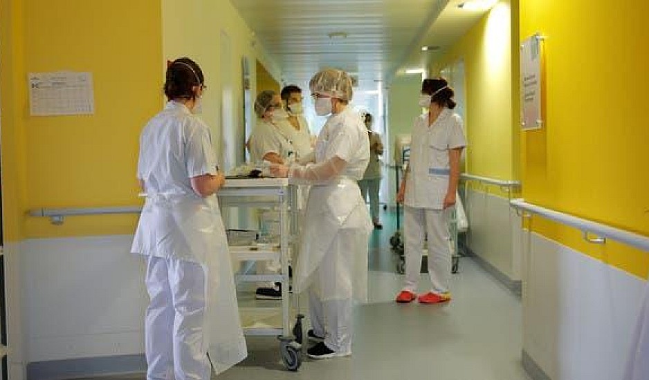 Γαλλία-Covid-19:  37.014 νέα κρούσματα - Ο αριθμός των ασθενών στις ΜΕΘ αυξάνεται