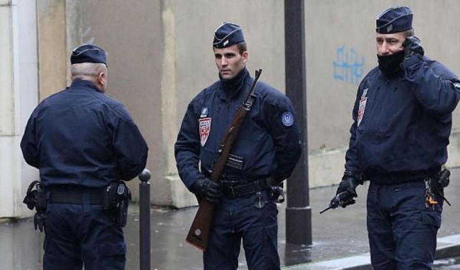 Γαλλία: Συνελήφθη Αφγανός με μαχαίρι στη Λυών