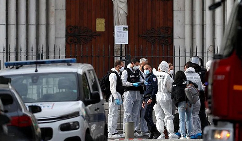 Τρόμος στη Γαλλία: 25χρονος μουσουλμάνος ο δράστης που αποκεφάλισε γυναίκα