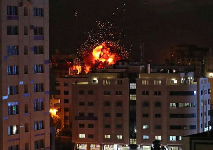 Γάζα: Τουλάχιστον 89 Παλαιστίνιοι σκοτώθηκαν το τελευταίο 24ωρο από τους βομβαρδισμούς του Ισραήλ, λέει η Χαμάς