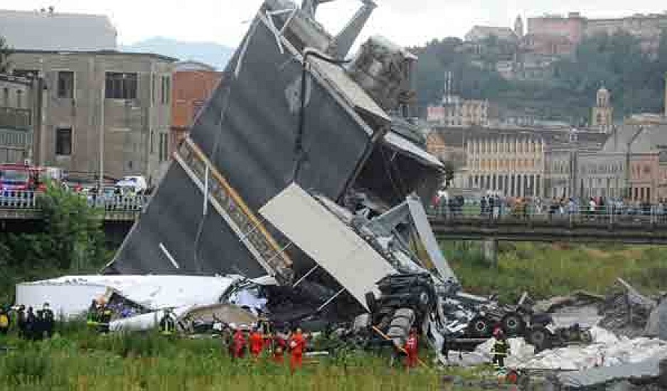 Γένοβα: Τουλάχιστον 39 οι νεκροί μετά την κατάρρευση της γέφυρας