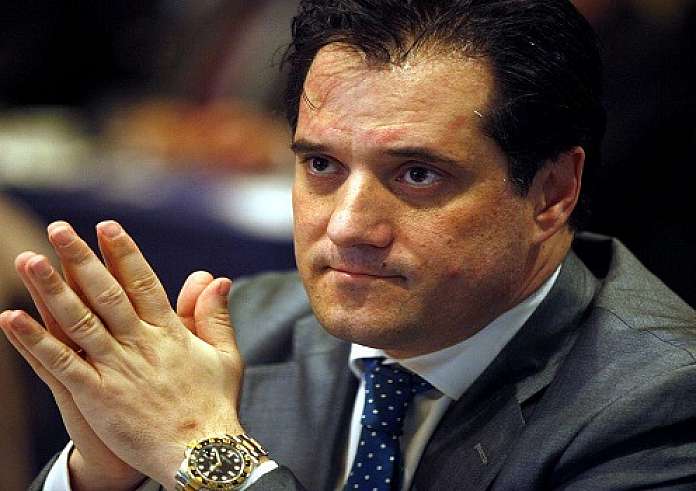 Γεωργιάδης: Εντός Νοεμβρίου το δεύτερο κύμα μειώσεων στις χρεώσεις των τραπεζικών υπηρεσιών