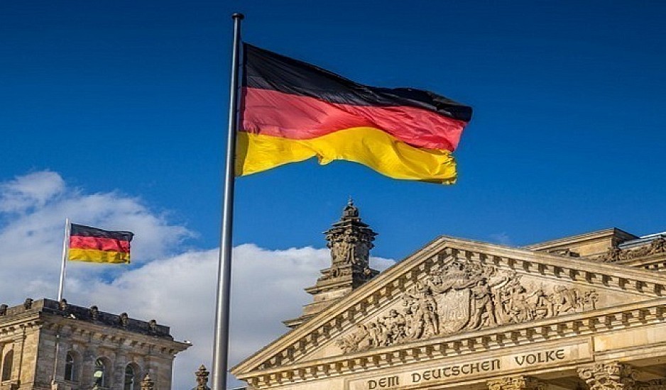 Το 50% των Γερμανών δηλώνει δυσαρεστημένο με τη διαχείριση της πανδημίας
