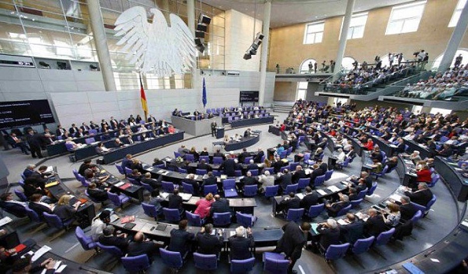 Γερμανία: Ανοίγει ο δρόμος για σχηματισμό κυβέρνησης φωτεινού σηματοδότη