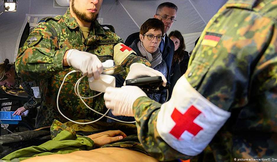 Η Γερμανία θέλει 100 εκατ. εμβόλια της Pfizer και θέτει το στρατό σε επιφυλακή για τη φύλαξη