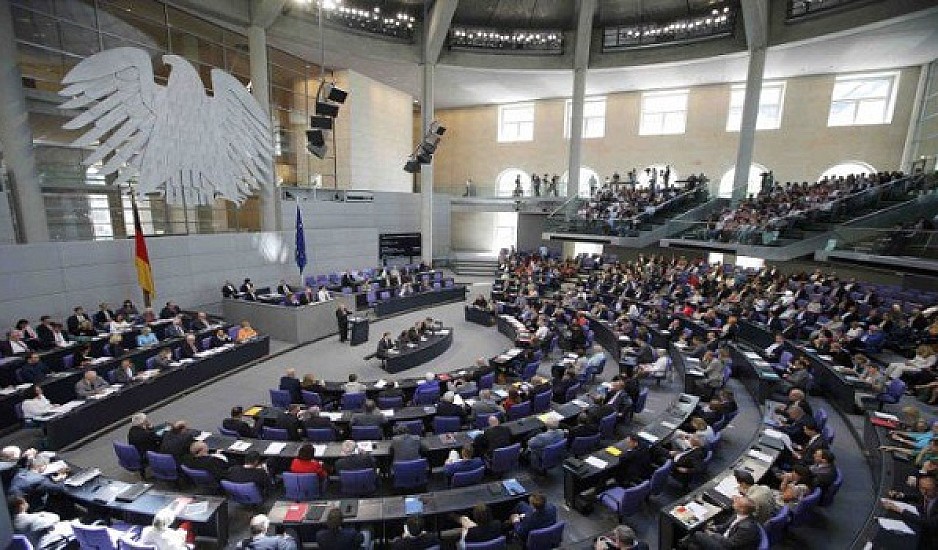 Εγκρίθηκε η δόση του Ελληνικού προγράμματος από το Γερμανικό κοινοβούλιο