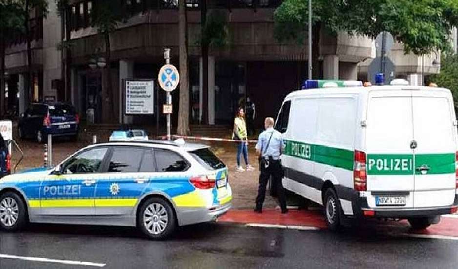 Γερμανία: Σύλληψη 39χρονης για επίθεση με μαχαίρι - Μεγάλος αριθμός τραυματιών