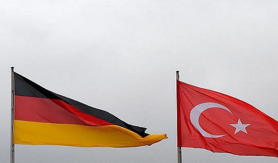 Bild: Δεν ξέρει πώς να διαχειριστεί την Τουρκία η Γερμανία