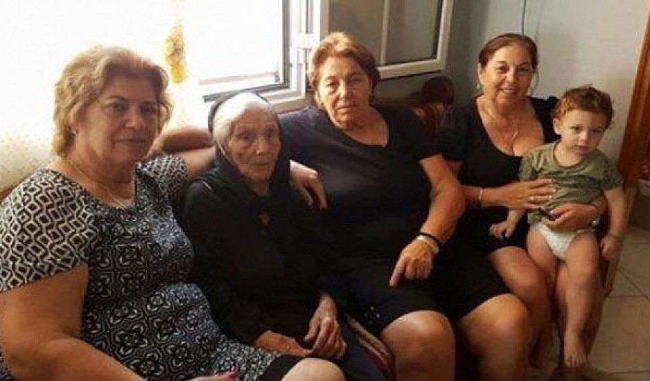 Κάλυμνος: Γιαγιά 105 ετών  έτοιμη για Γκίνες. Έχει 50 εγγόνια και 87 δισέγγονα!