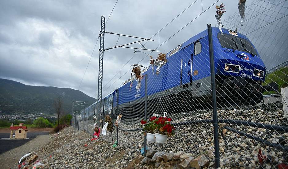 Τέμπη: Νέες διώξεις σε τέσσερα ακόμα στελέχη του ΟΣΕ ασκήθηκαν για τη σιδηροδρομική τραγωδία