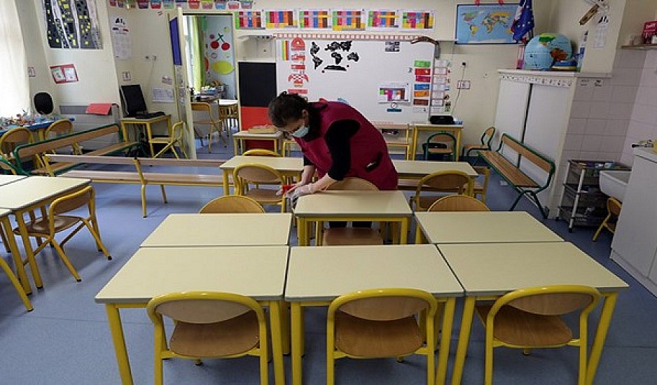 Κορονοϊός: Αναλυτικές οδηγίες του ΕΟΔΥ σε γονείς και μαθητές για την επιστροφή στα θρανία