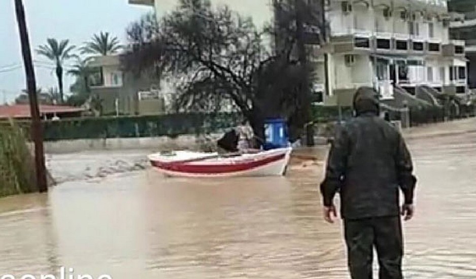 Η κακοκαιρία σάρωσε την Κρήτη: Πλημμυρισμένα σπίτια, απεγκλωβισμοί και καταστροφές