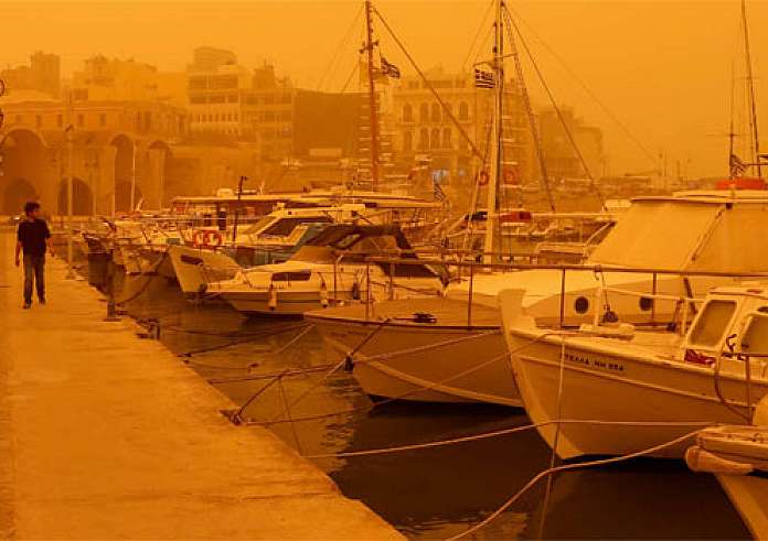 Δεν είναι αφρικανική σκόνη: Η θεωρία συνωμοσίας που θα σου κάψει τον εγκέφαλο