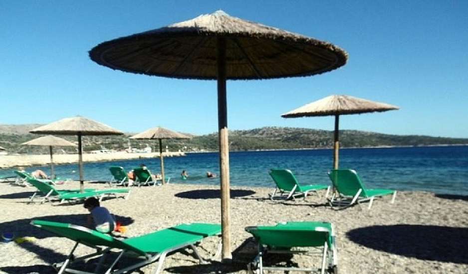 Ο τιμοκατάλογος της ξαπλώστρας – Βαθιά το χέρι στην τσέπη θα βάλουν φέτος οι πολίτες στην Αττική