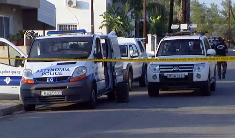 Serial Killer στην Κύπρο: Βαλίτσες με ροζ κορδέλες έξω από το σπίτι του