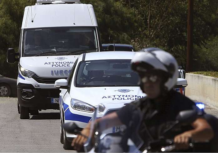 Περιστέρι: Συνελήφθη 63χρονος για κλοπές σε κοσμηματοπωλεία – Πώς δρούσε