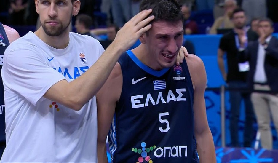 Eurobasket 2022: Τα δάκρυα και η πίκρα του Λαρεντζάκη για την ήττα της Εθνικής