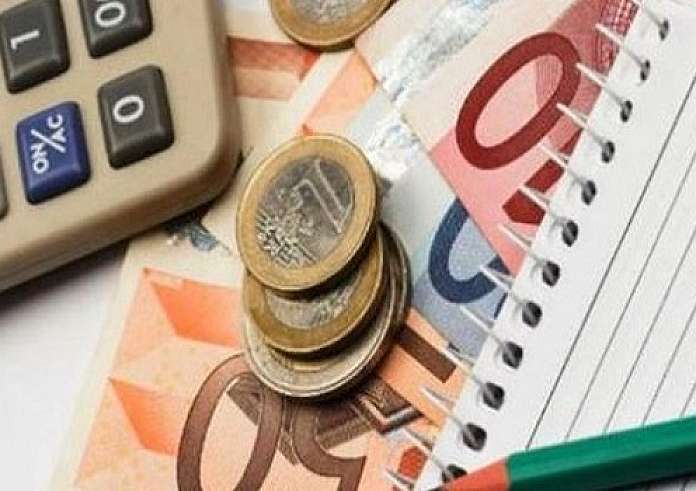 Market pass και τέλη κυκλοφορίας ανά μήνα: Πώς διαμορφώνονται - Τι πρέπει να ξέρετε για τις ρυθμίσεις χρεών