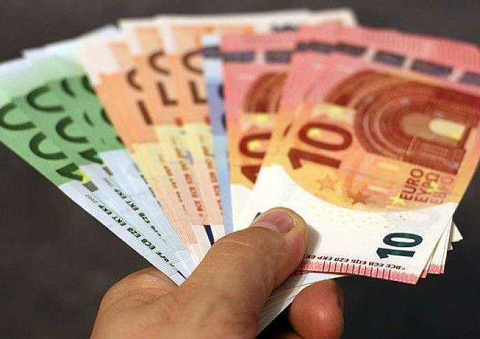 Αναδρομικά σε συνταξιούχους με απόφαση δικαστηρίου – Τι προβλέπεται