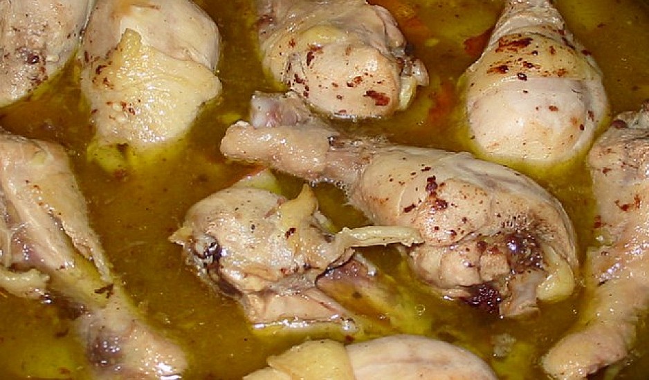Κοτόπουλο λεμονάτο με πατάτες στο φούρνο