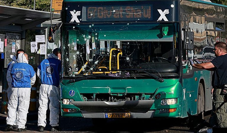 Ισραήλ: Δυο θάνατοι από βομβιστική επίθεση σε στάσεις λεωφορείων στην Ιερουσαλήμ
