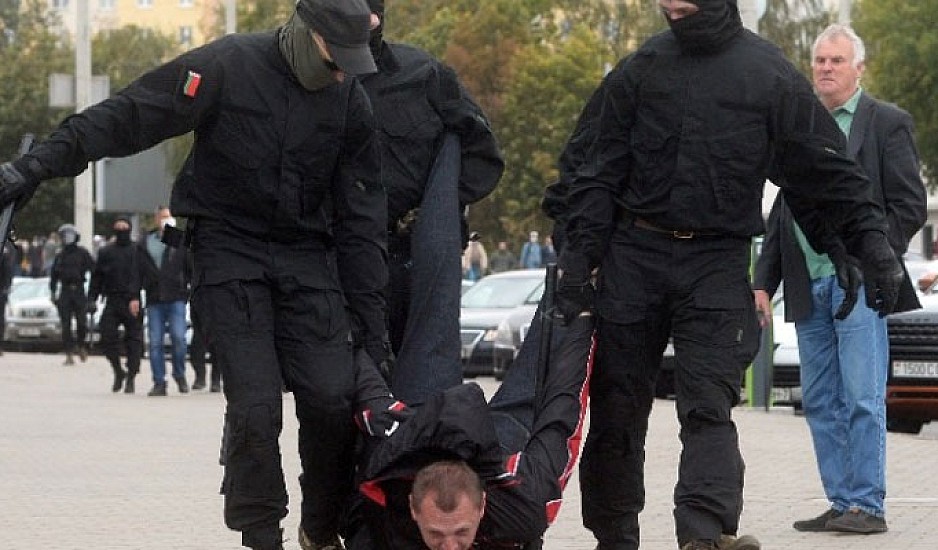Λευκορωσία: Διαδηλώσεις κατά του Λουκασένκο - Συλλήψεις και δακρυγόνα από την αστυνομία