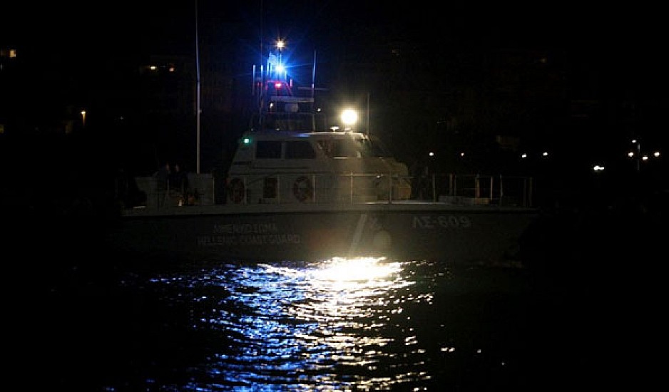 Συναγερμός στο Λιμενικό στην Κρήτη: Ψάχνουν άνθρωπο που έπεσε στη θάλασσα