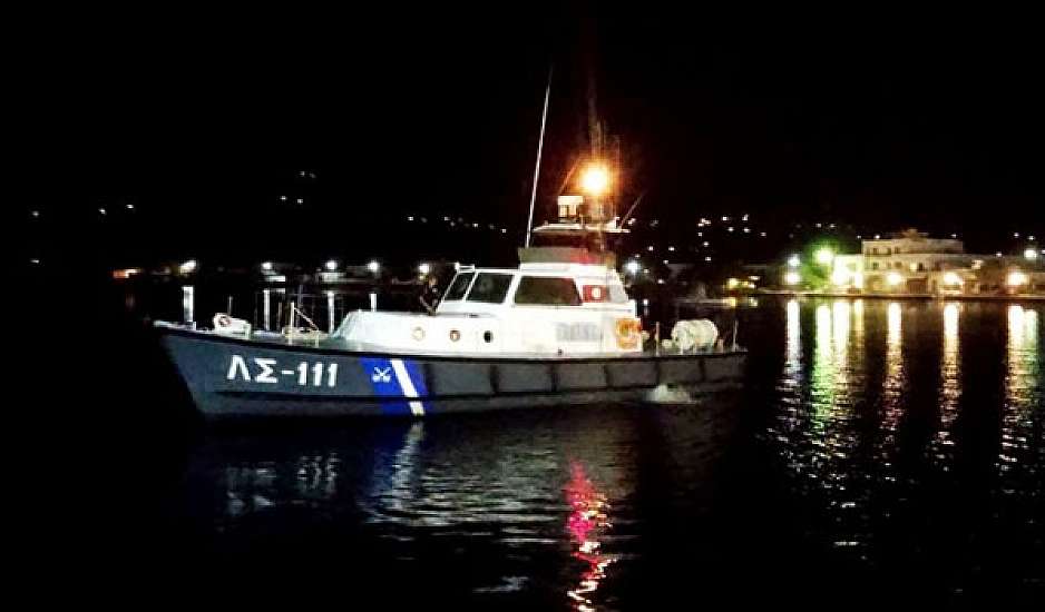 Ναυάγιο στην Πύλο: Το Λιμενικό παραδέχεται τώρα ότι έριξε σχοινί - Τι λένε οι δυο πλευρές