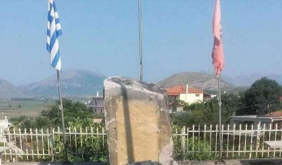 Eντονη καταδίκη ΥΠΕΞ για την ανατίναξη του μνημείου του Θύμιου Λιώλη στην Αλβανία