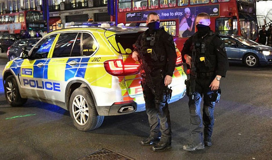 Νέοι πυροβολισμοί κατά παιδιών στο Λονδίνο: 2 τραυματίες