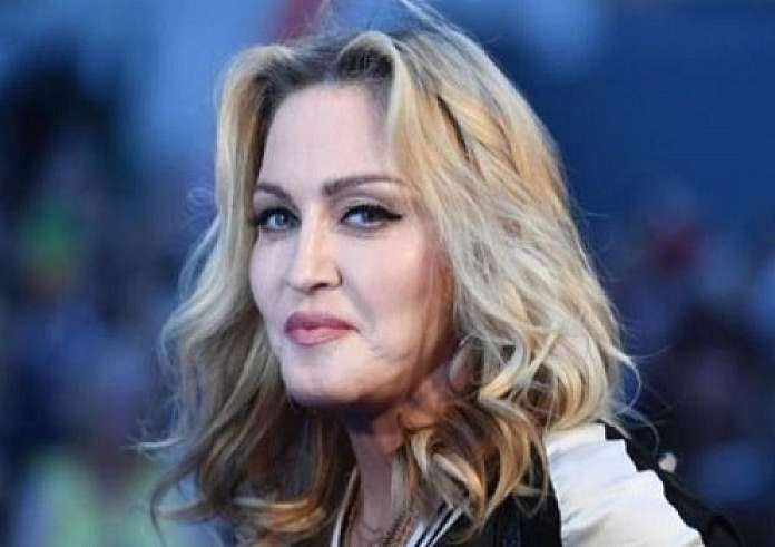 Μαντόνα: Κατέληξε σε ΜΕΘ προσπαθώντας να ανταγωνιστεί νεότερες σταρ όπως η Taylor Swift