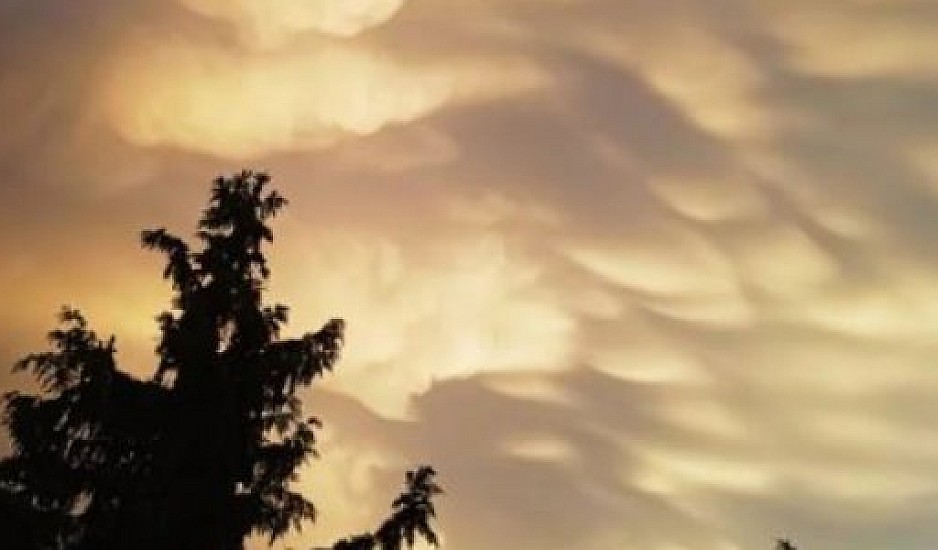 Mammatus: Το εντυπωσιακό σκηνικό από τα σύννεφα  που κάλυψαν τη Λάρισα. Βίντεο