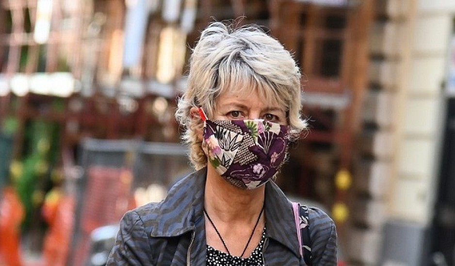 Γαλλία-Κορονοϊός: Τέλος η υποχρεωτική χρήση μάσκας για πολίτες με υγειονομικό πιστοποιητικό