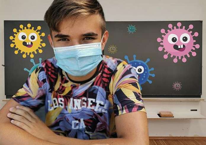 Ιώσεις: Με 12 μέτρα το άνοιγμα των σχολείων – Οι συστάσεις για μαθητές, εκπαιδευτικούς και προσωπικό