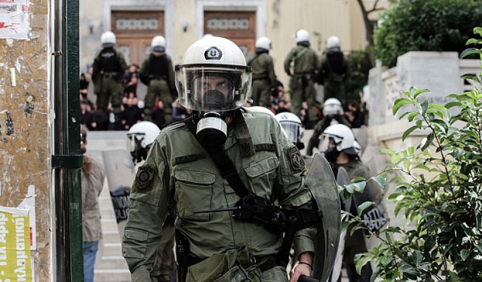Πολυτεχνείο: 5.000 αστυνομικοί, στον δρόμο η ΔΕΛΤΑ και η μάχη της ταράτσας