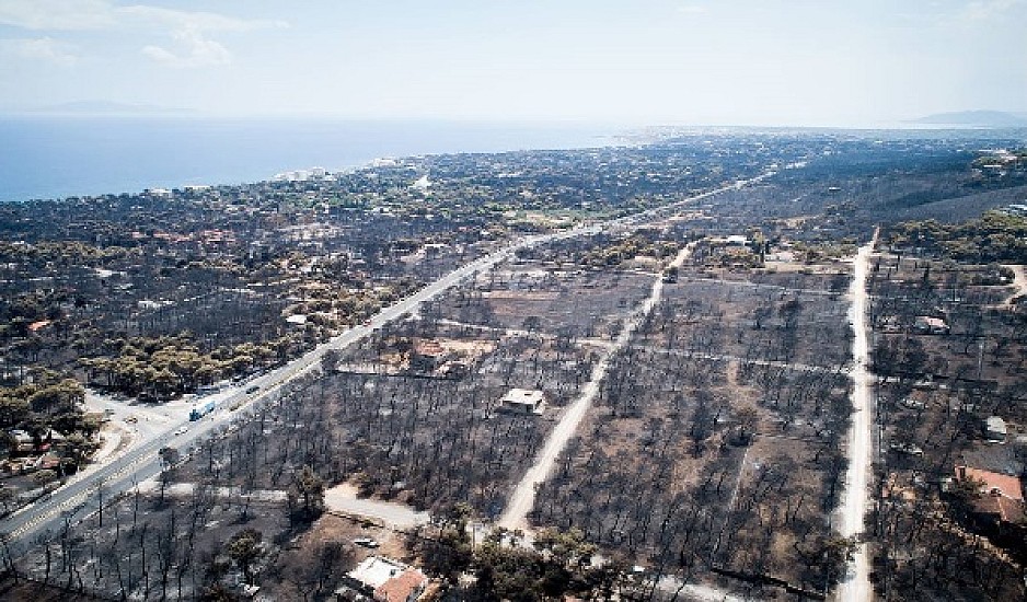 Drone καταγράφει την τεράστια καταστροφή στα Γεράνεια Όρη από την πυρκαγιά