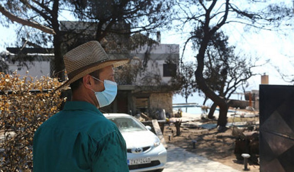 Τοξικός ο αέρας στο Μάτι: Απαραίτητες οι μάσκες μετά τη φονική πυρκαγιά
