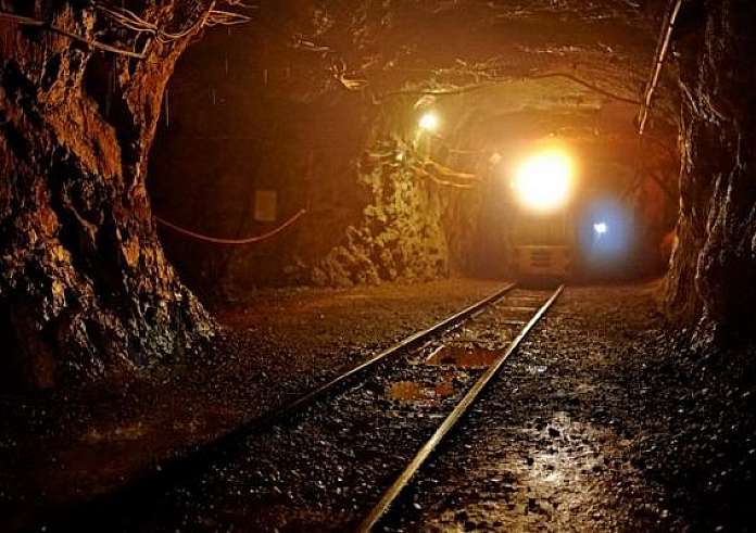 Τραγωδία στα μεταλλεία Φωκίδας: Νιόπαντρος και πατέρας ενός μικρού κοριτσιού ο άτυχος μηχανικός