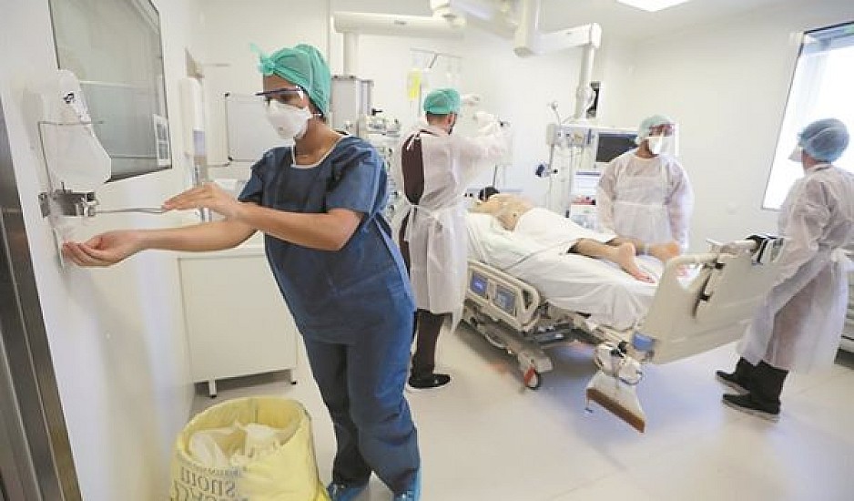 Η ασφυκτική πίεση στα νοσοκομεία της Αττικής κρίνει το lockdown - Μόνο 26 κλίνες ΜΕΘ κενές