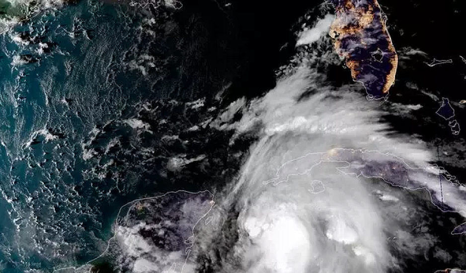 Συναγερμός στη Φλόριντα για τον κυκλώνα Μάικλ. Θα είναι ο ισχυρότερος εδώ και 100 χρόνια
