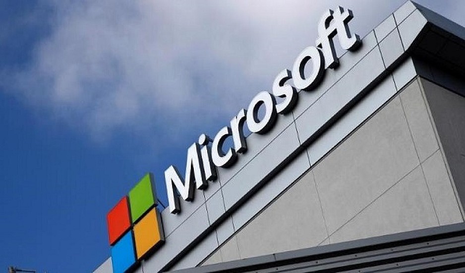 Η Microsoft ερευνά διακοπές στις υπηρεσίες Teams, Outlook