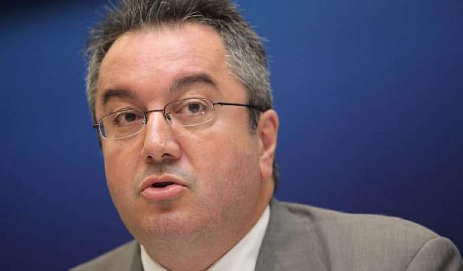 Μόσιαλος: Τι ισχύει με τα εμβόλια και τις μεταλλάξεις του κορονοϊού