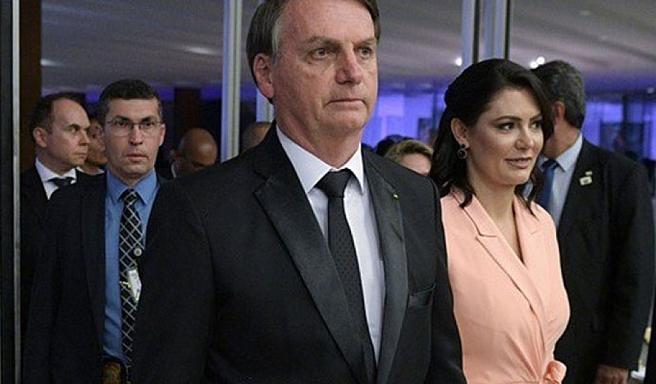 Βραζιλία: Η σύζυγος του προέδρου Μπολσονάρου και ένας υπουργός βρέθηκαν θετικοί στον  κορονοϊό