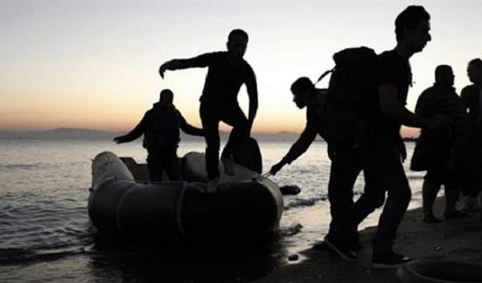 Ναυάγιο με τουλάχιστον 80 μετανάστες ανοιχτά της Πάρου – Έξι οι νεκροί και μεγάλη επιχείρηση διάσωσης