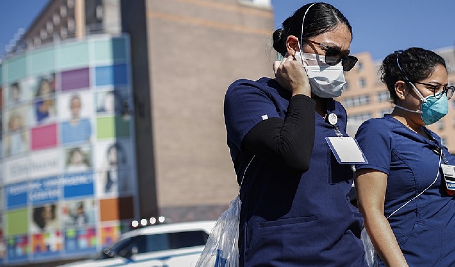 Η Νέα Υόρκη έχει απόθεμα αναπνευστήρων για 6 ημέρες