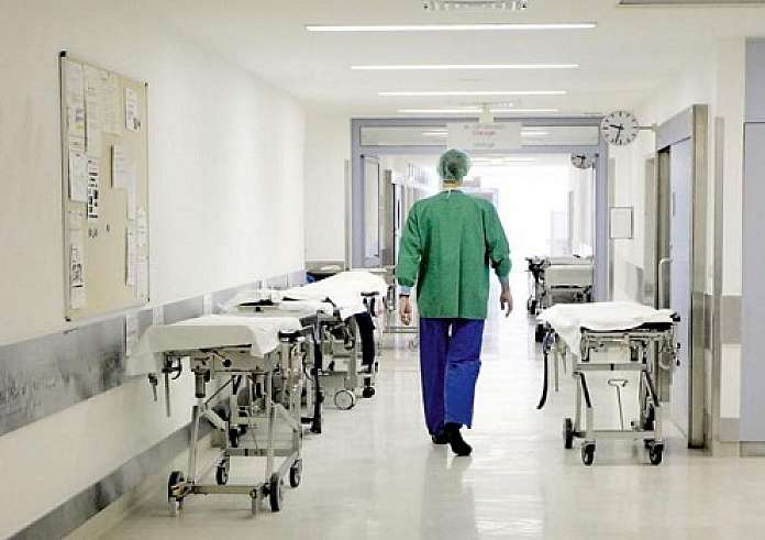 Πάτρα: Ξεσπά η μητέρα 13χρονης που πέθανε αφότου ιατροδικαστής δεν είδε κακοποίηση