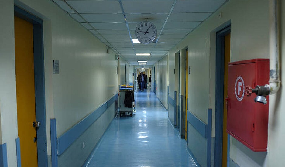 Κορονοϊός: Σε καραντίνα εργαζόμενοι του Πανεπιστημιακού Νοσοκομείου Ρίου