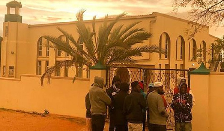 Επίθεση με μαχαίρι σε τζαμί στη Νότια Αφρική,  με τρεις νεκρούς