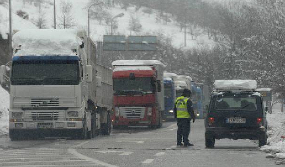 Διακοπή κυκλοφορίας φορτηγών στην Εγνατία λόγω των θυελλωδών ανέμων